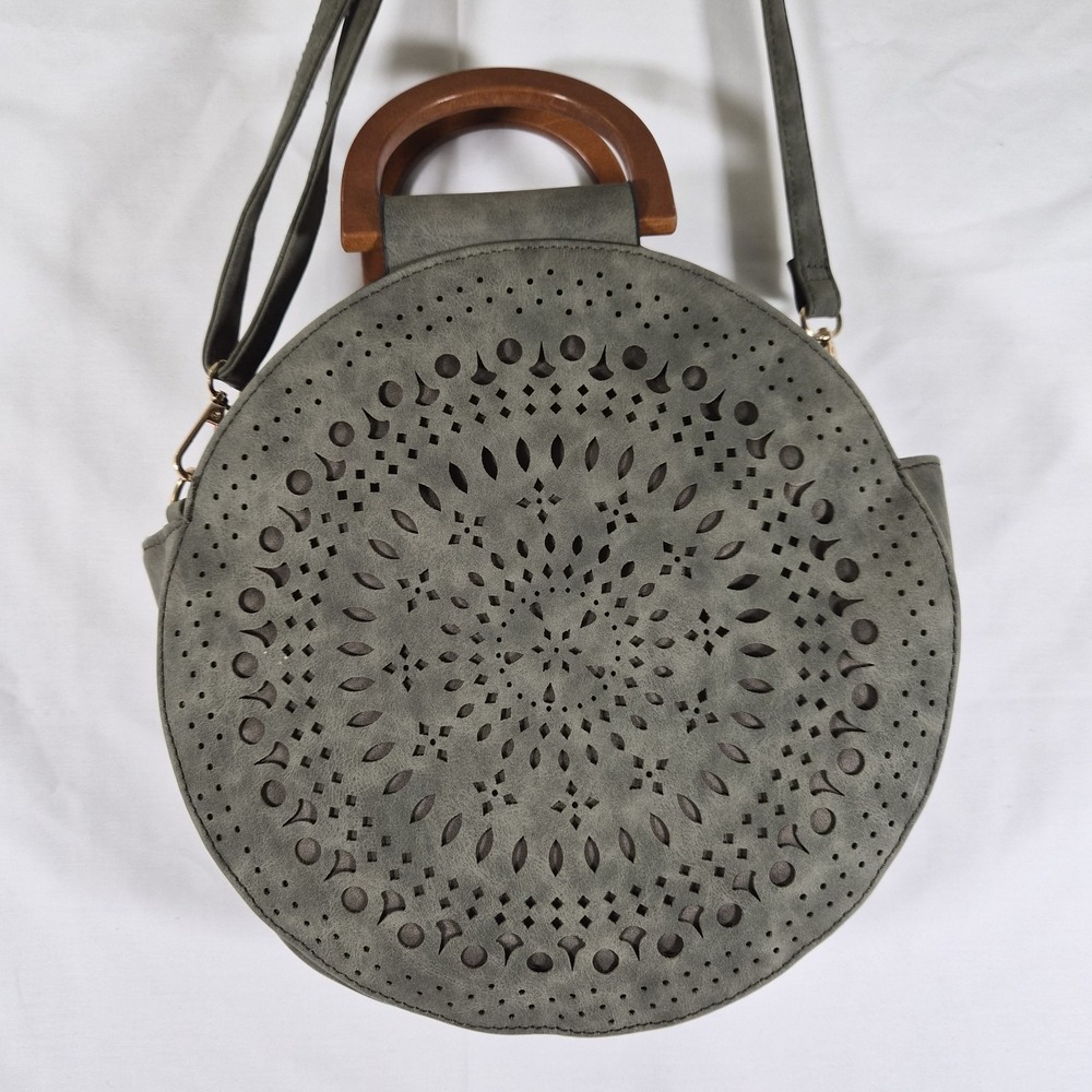 Round Boho Crossbody Bag Wooden Handle Cutout Mandala Festival Purse Green